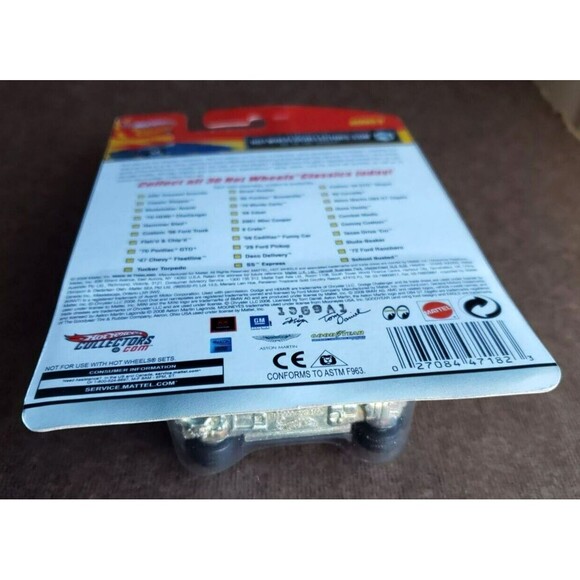 2009 Hot Wheels 2001 MINI COOPER  Classics Series 5 GOLD & SATIN BLACK WL CDDRR - Picture 13 of 15